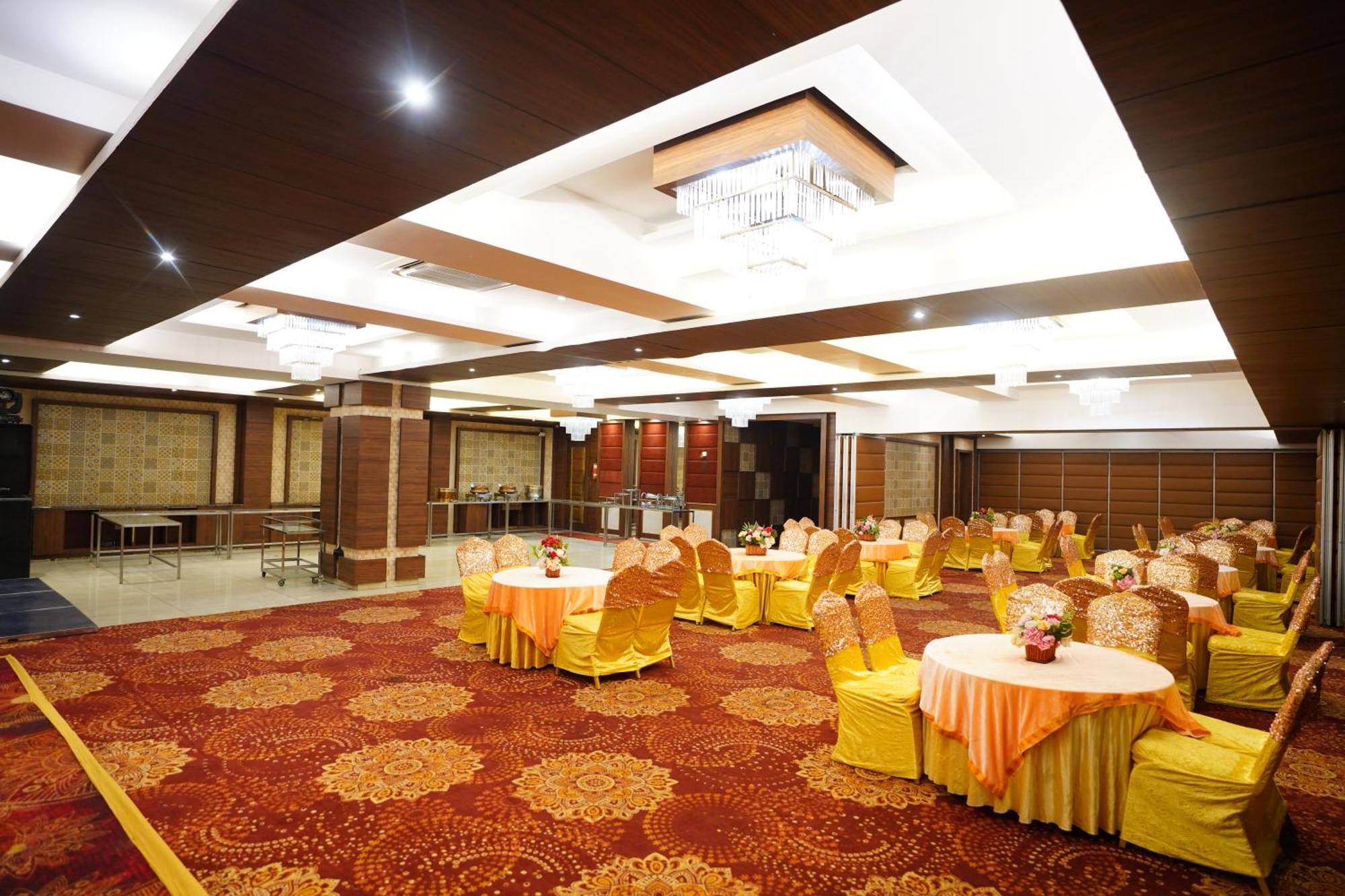Hotel Classic Residency Kālka المظهر الخارجي الصورة
