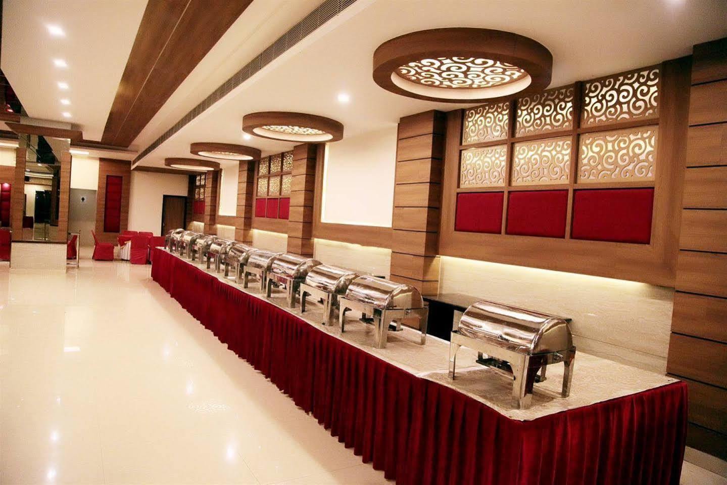 Hotel Classic Residency Kālka المظهر الخارجي الصورة
